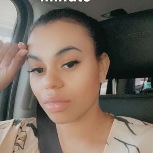 Meet your Posher, Cheri